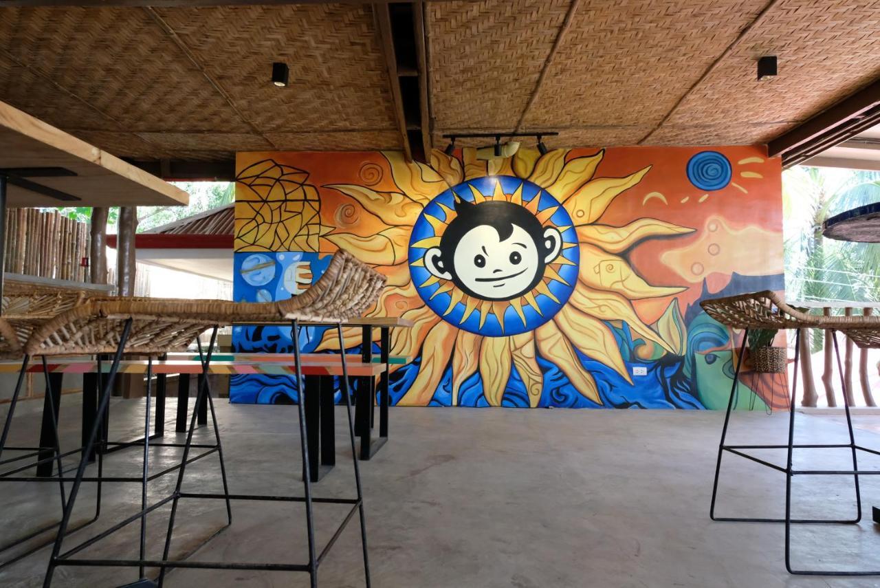 Hostel Mad Monkey Siquijor Exterior foto