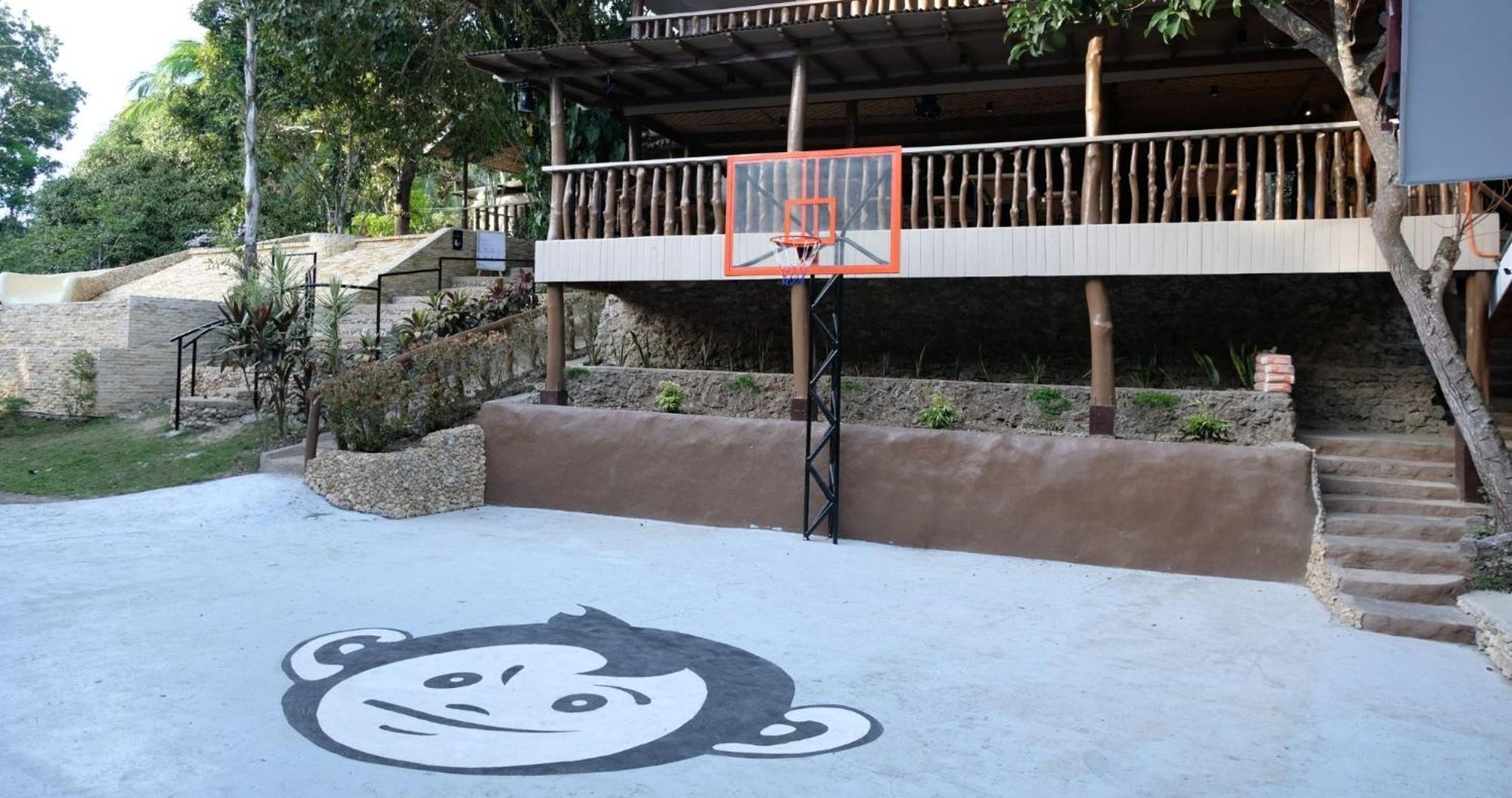 Hostel Mad Monkey Siquijor Exterior foto